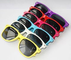 工廠直銷，引領潮流 非主流大框平光鏡黑框眼鏡S1801批發解析